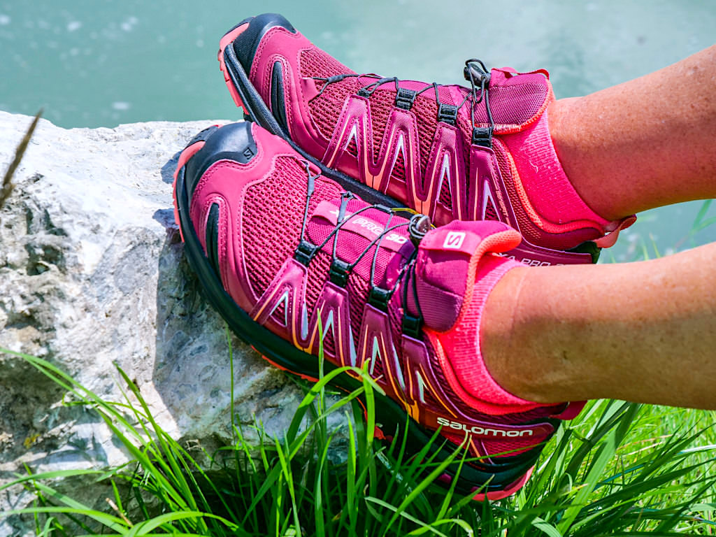 Salomon XA Pro 3D - Unverzichtbarer Reisebegleiter auf allen Reisen - Passenger On Earth