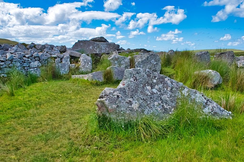 Cloghanmore Kammergrab zwischen Carrick & Malin Beg - Donegal, Irland
