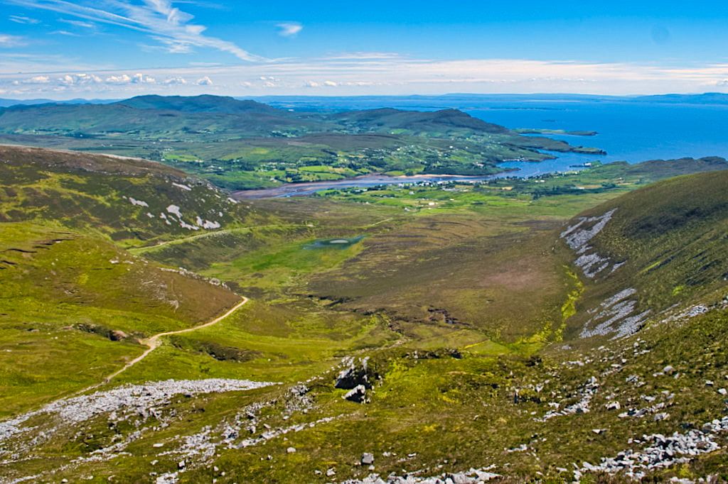 Ausblick auf den Pilgrims Path - Slieve League Wanderung - Donegal Irland