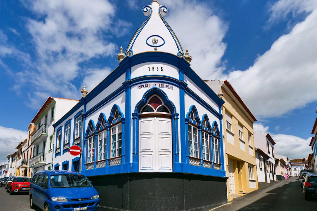 Angra do Heroismo - Imperio da Caridade - Terceira, Insel der Heilig Geist Kapellen - Azoren