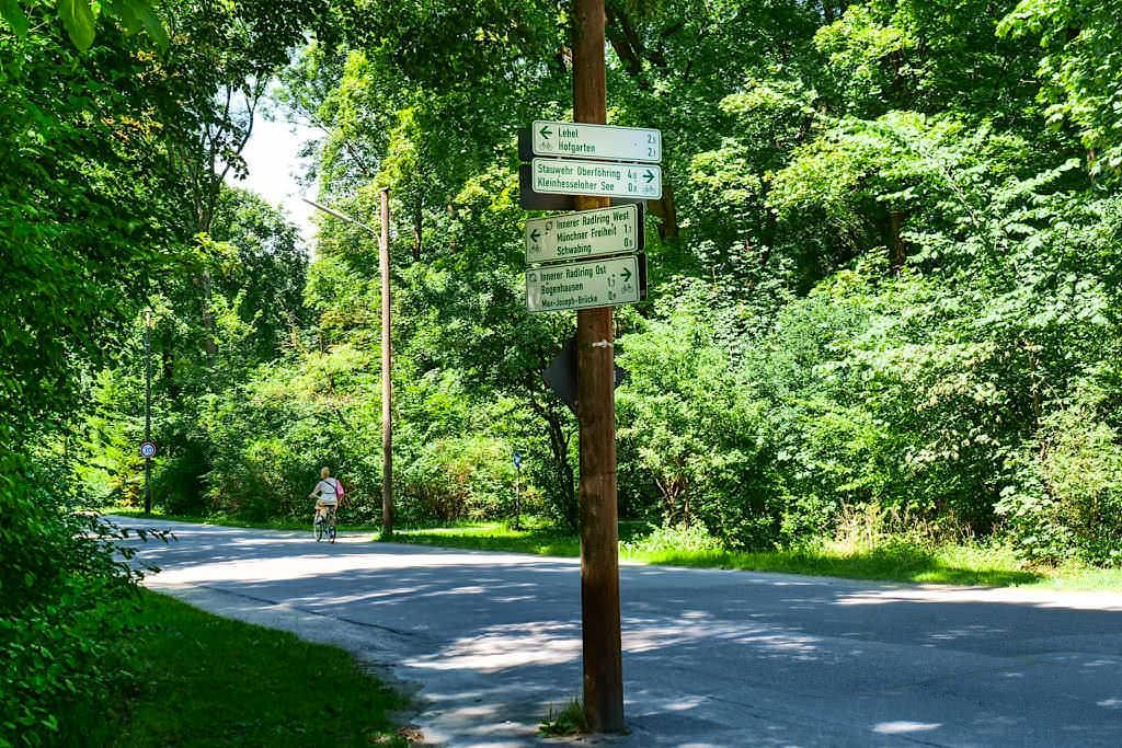 Englischer Garten - Wegweiser - München, Bayern