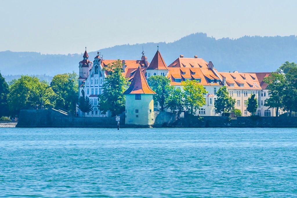 Pulverschanze auf der Insel Lindau - Dreiländer-Bodenseeschiffsfahrt MS Gunzo - Bayern