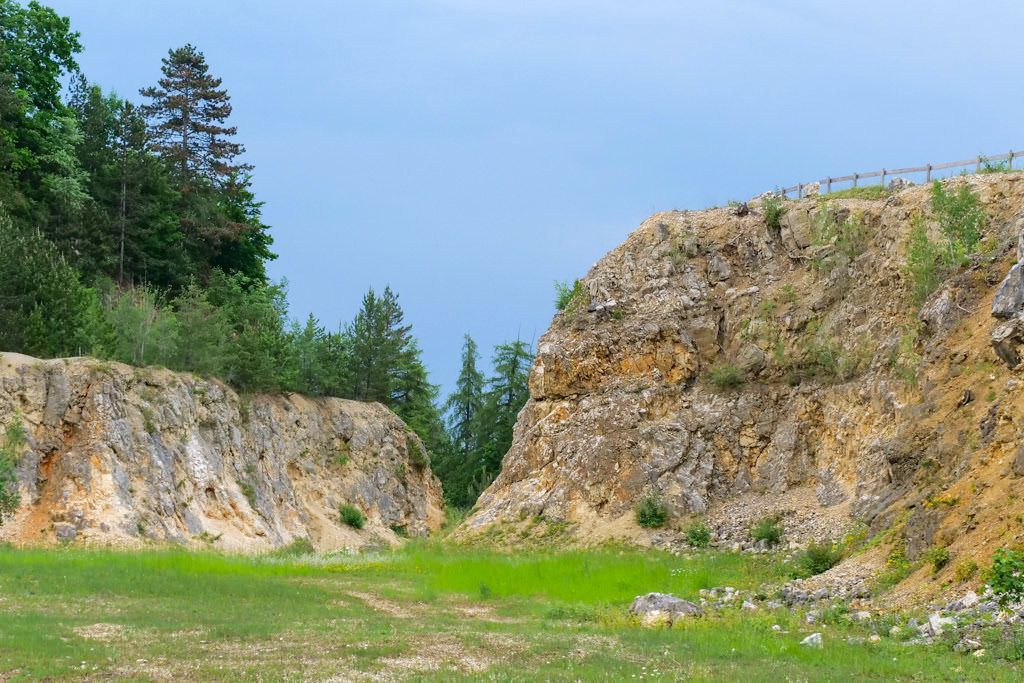 Geotop Lindle - Auswirkungen des Ries-Ereignis auf die Erdkruste - Donau-Ries, Bayern