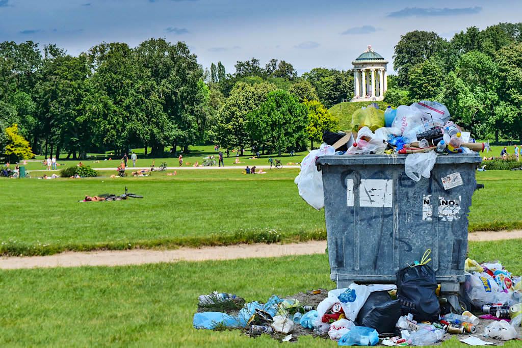 Müllproblem im Englischen Garten - München - Bayern