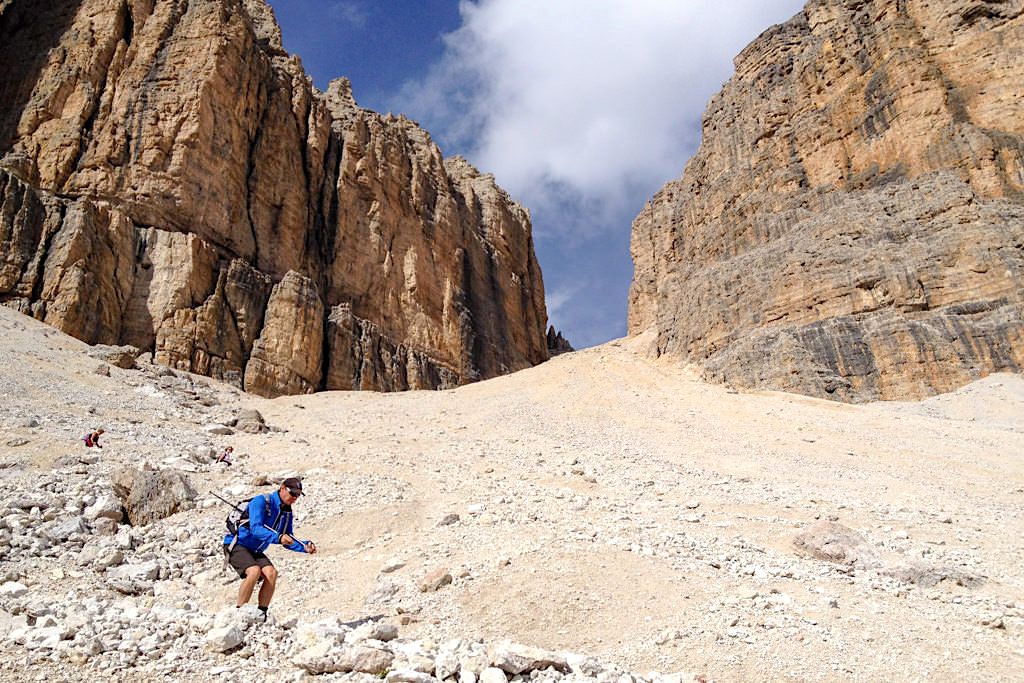 Pordoischarte - Abstiegsvariante vom Piz Boe Gipfel zum Pordoijoch - Sella, Dolomiten - Südtirol