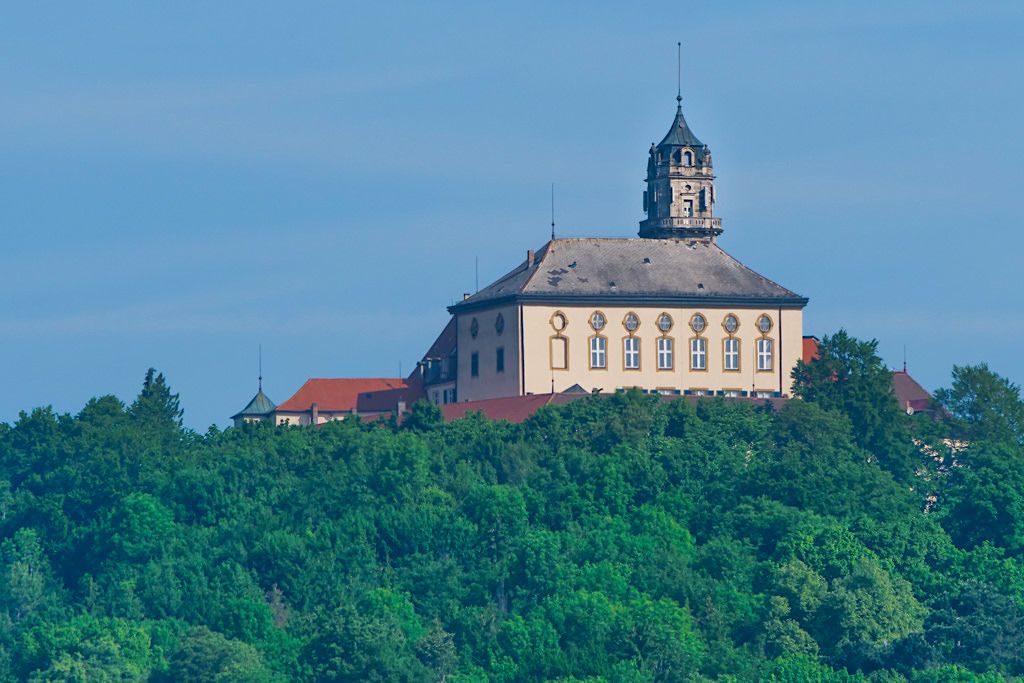 Schloss Baldern bei Bopfingen - Ferienland Donau-Ries & Schwäbische Alb, 