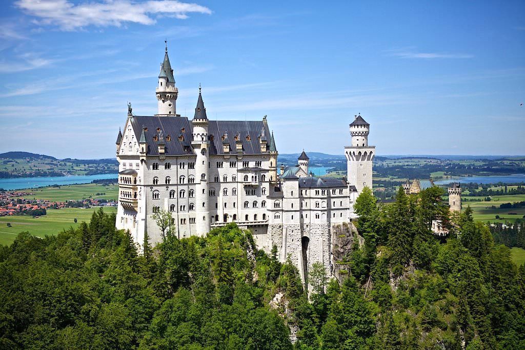 Schloss Neuschwanstein - Inbegriff eines Märchenschlosses - Füssen, Bayern