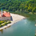 Der wohl schönste Ausblick auf Kloster Weltenburg - Rundwanderung Kelheim - Kloster Weltenburg - Bayern