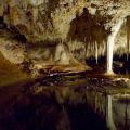 Das überwältigend schöne Highlight des Lake Cave ist der Hängender Tisch - Margaret River Caves - Western Australia