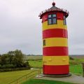 Pilsumer Leuchtturm oder Otto Leuchtturm - Wahrzeichen der Krummhörn - Ostfriesland