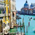 Ist ganz Venedig auf Pfählen gebaut? Geschichte, Bauweise und Entstehung Venedigs - Italien