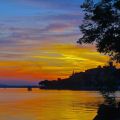 Blick auf den Lago Trasimeno in Umbrien Italien