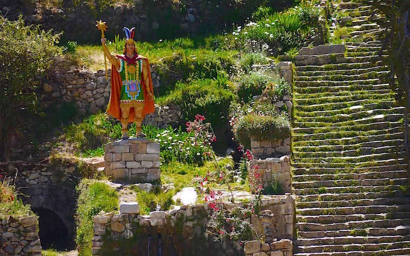 Isla del Sol im Titicaca See - Escalera del Inca, die Steintreppe der Inka bei Yumani