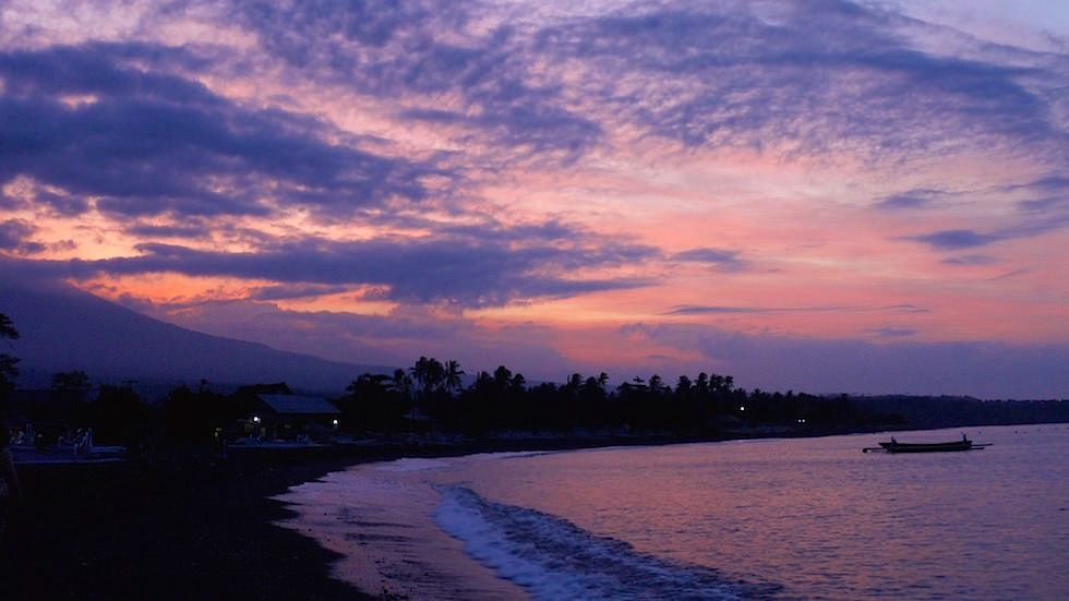 Sonnenuntergang Mt Agung - Amed Bali Indonesien