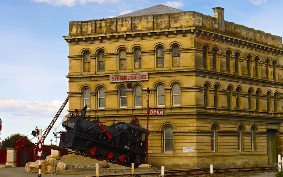 Oamaru - old building