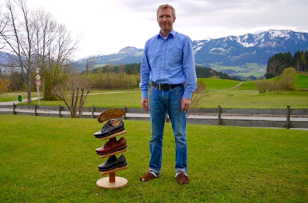 Allgäuer Hörnerdörfer: Holzschuh Manufaktur - Marco Keller - Bolsterlang im Allgäu - Bayern
