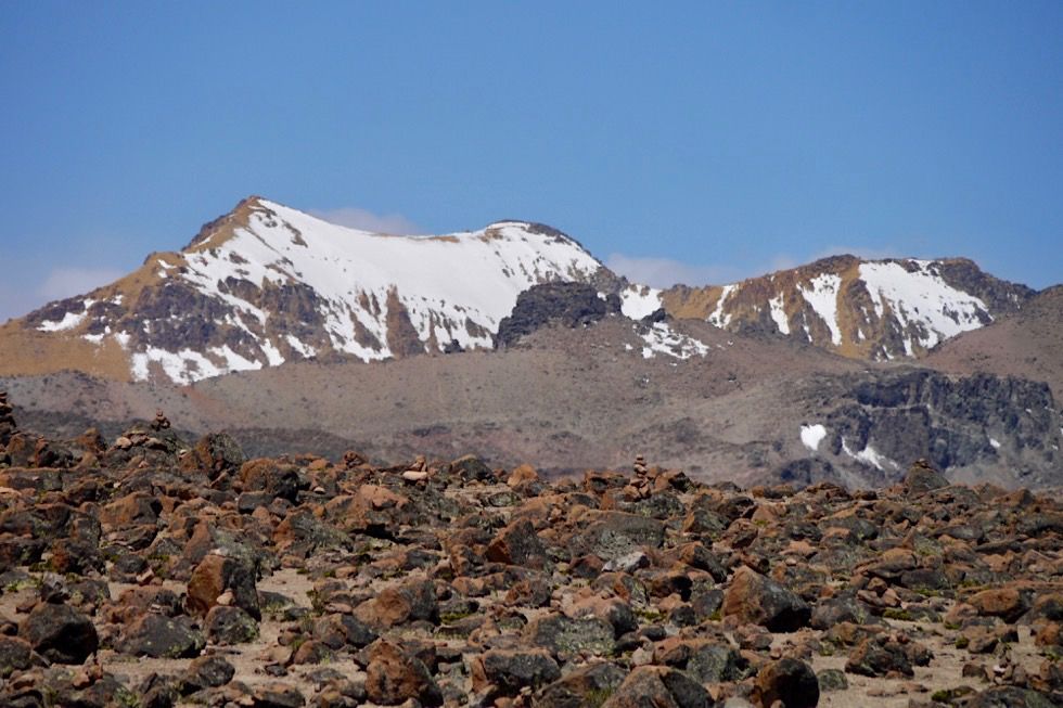 Patapampa Pass auf 4910m - Blick in die Bergwelt - Chivay