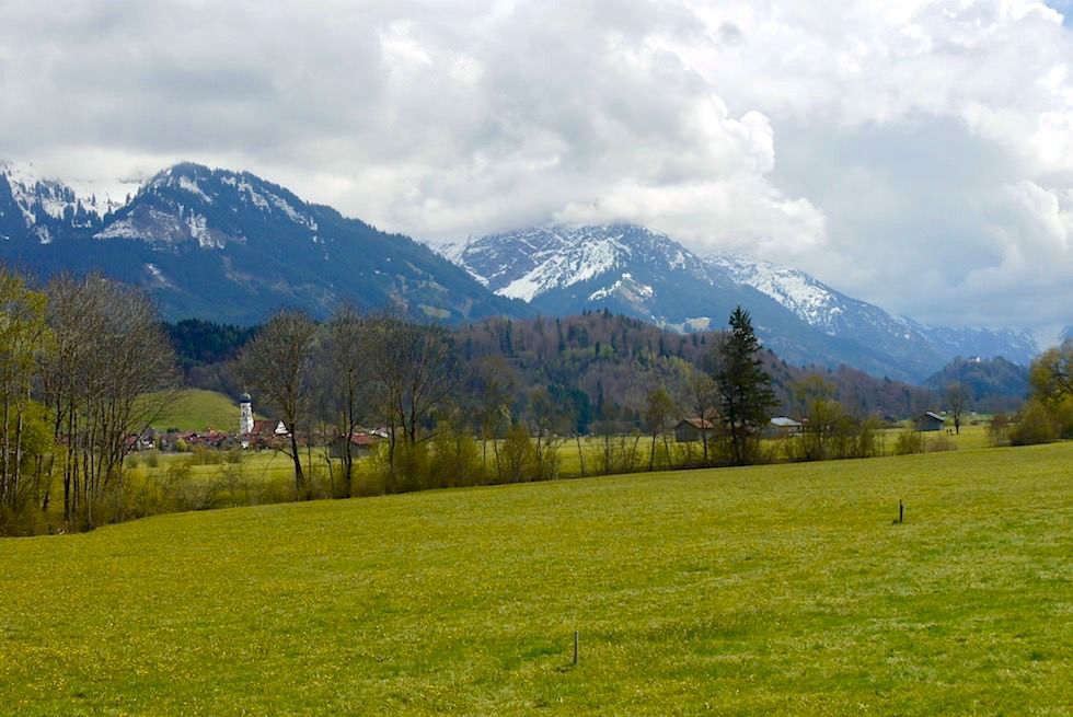 Ausblick Nebelhorn vom Iller Radweg gesehen - Fischen im Allgäu - Bayern