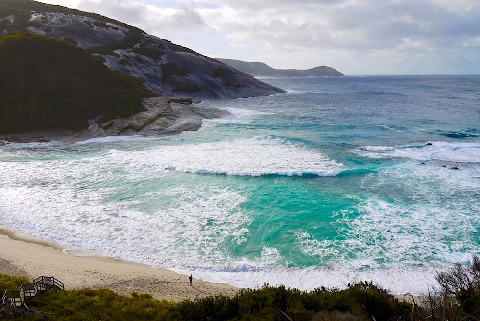 Blick hinab auf Salmon Holes - Torndirrup National Parks - Rainbow Coast Highlights - Western Australia