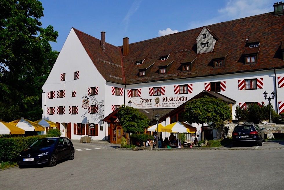 Irseer Klosterbräu - Schöne Rast auf der Wandertrilogie Wiesengänger Route - Allgäu - Bayern