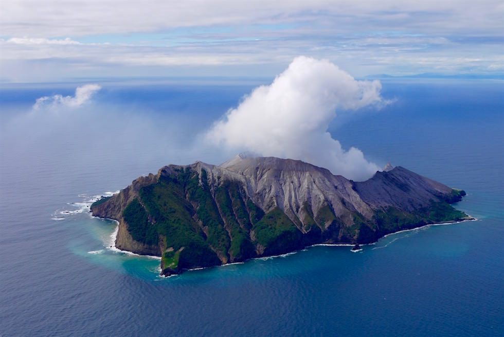 Atemberaubender Ausblick auf White Island - White Island Scenic Flight - Neuseeland Nordinsel