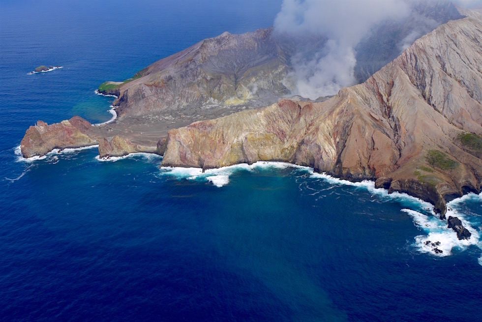 White Island aus dem Flugzeug aus gesehen mit White Island Flights - Neuseeland Nordinsel
