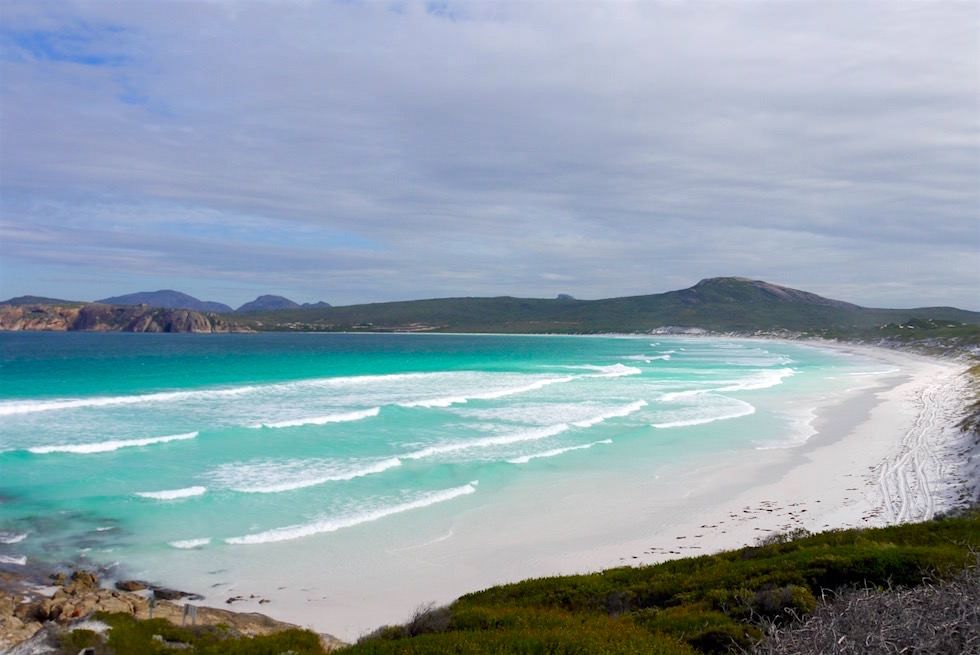 Blick auf Strand und die Bucht bei Lucky Bay - Cape Le Grand - Western Australia
