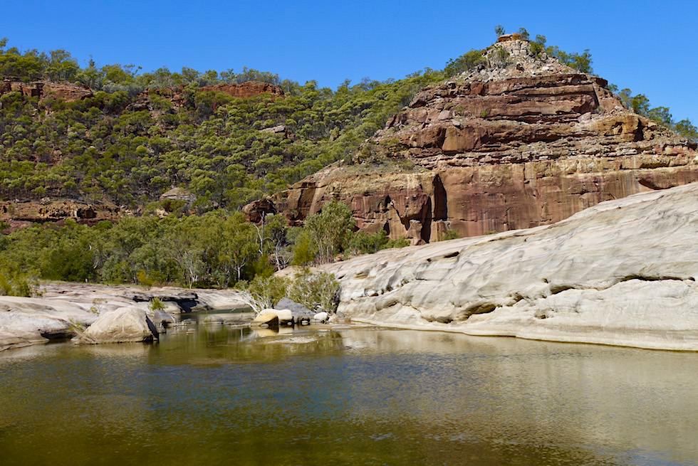 Porcupine Gorge National Park - Pyramide, Porcupine Creek & weißer Sandstein - Outback Queensland