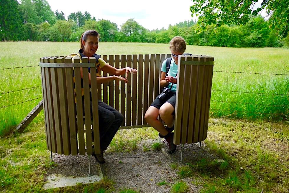 Wiesengänger Etappe 02 - Kommunikationsbank: das Bank-Design für die Erlebniswelt Glückswege - Wandertrilogie Allgäu - Bayern