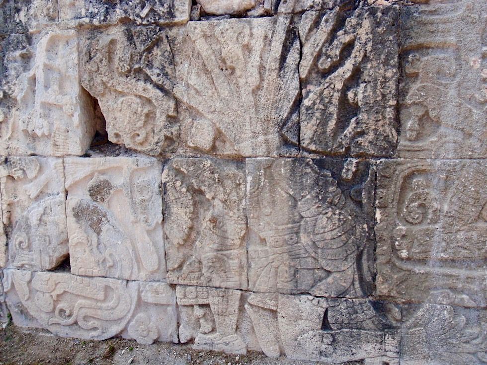 Chichen Itza - Wandrelief mit Krieger - Yucatan - Mexiko