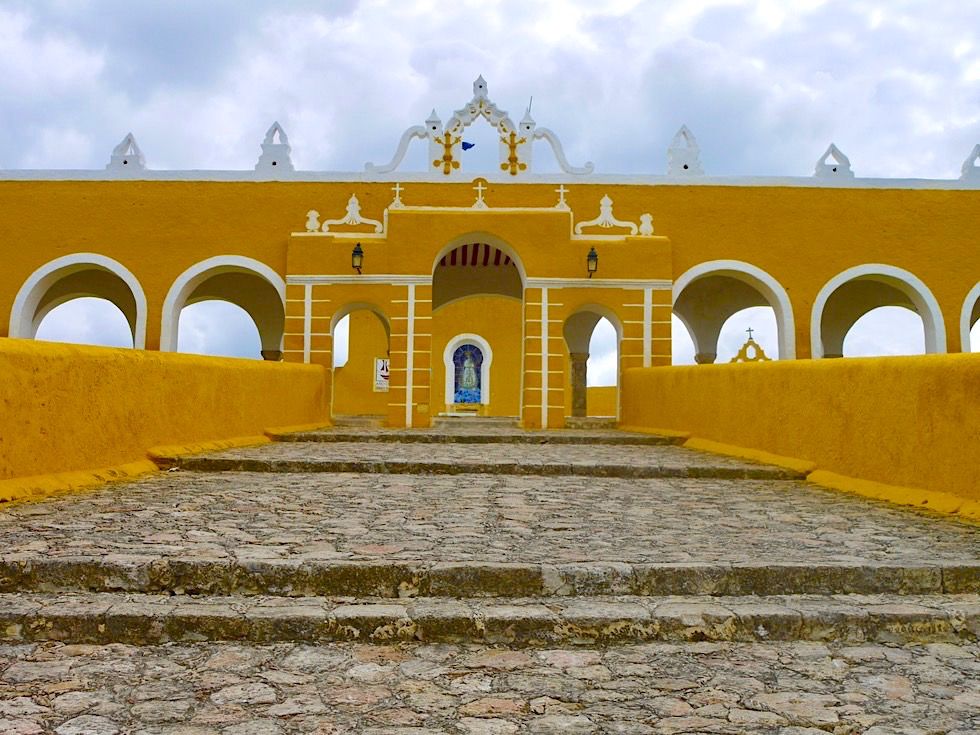 Izamal: die "Gelbe Stadt" - Eindrucksvoll & faszinierend: Konvent & Kirche - Yucatan - Mexiko